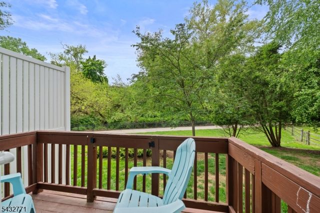 214 Riverwalk Way 214, Clifton City, NJ 07014