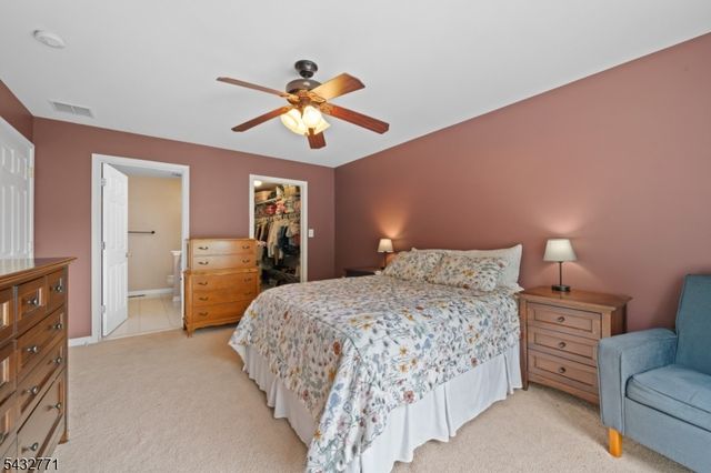 214 Riverwalk Way 214, Clifton City, NJ 07014