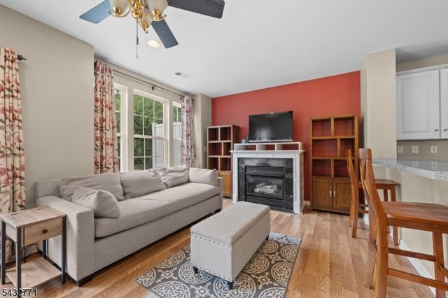 214 Riverwalk Way 214, Clifton City, NJ 07014