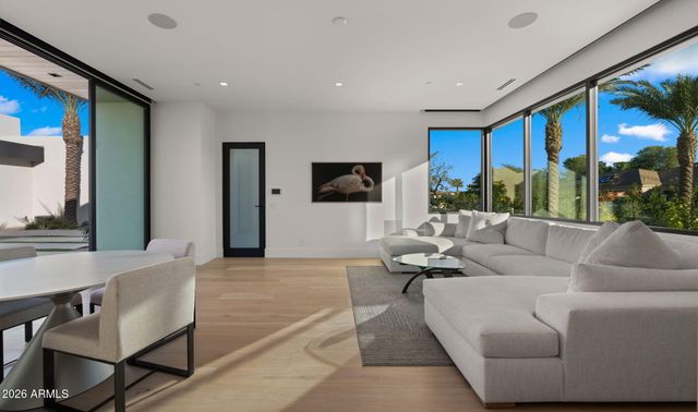 6824 E HUMMINGBIRD Lane, Paradise Valley, AZ 85253