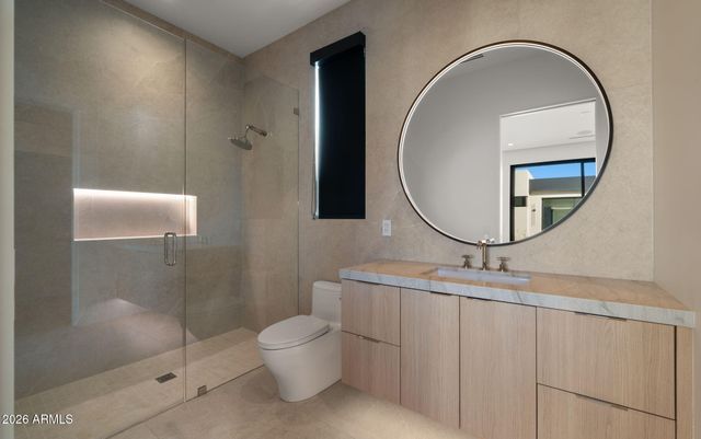 6824 E HUMMINGBIRD Lane, Paradise Valley, AZ 85253