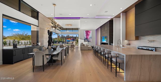 6824 E HUMMINGBIRD Lane, Paradise Valley, AZ 85253