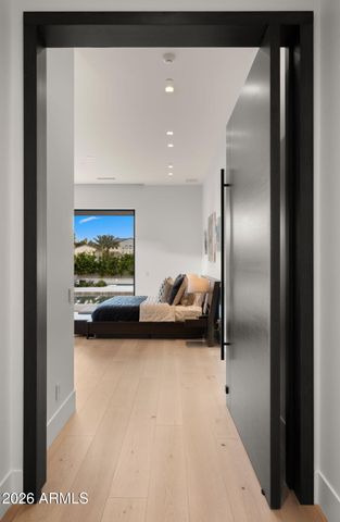 6824 E HUMMINGBIRD Lane, Paradise Valley, AZ 85253