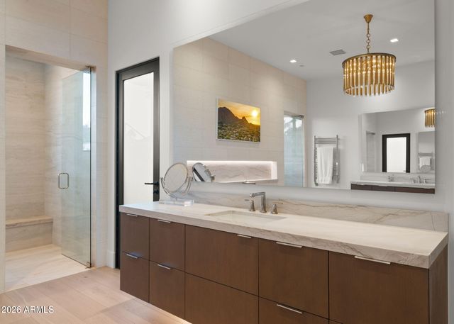 6824 E HUMMINGBIRD Lane, Paradise Valley, AZ 85253