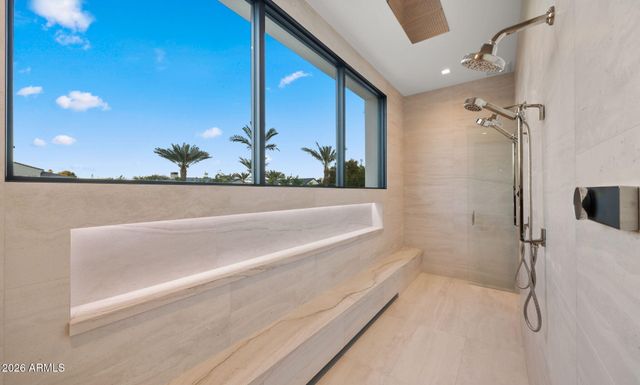 6824 E HUMMINGBIRD Lane, Paradise Valley, AZ 85253