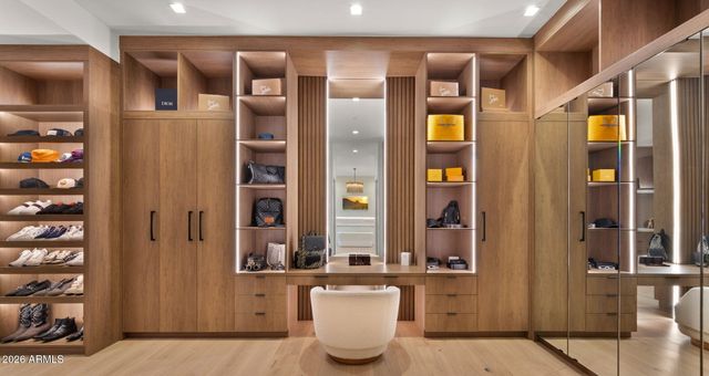 6824 E HUMMINGBIRD Lane, Paradise Valley, AZ 85253