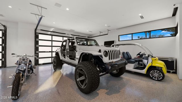 6824 E HUMMINGBIRD Lane, Paradise Valley, AZ 85253