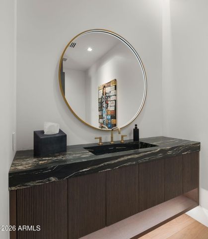 6824 E HUMMINGBIRD Lane, Paradise Valley, AZ 85253