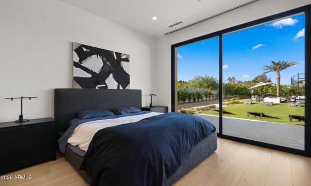 6824 E HUMMINGBIRD Lane, Paradise Valley, AZ 85253