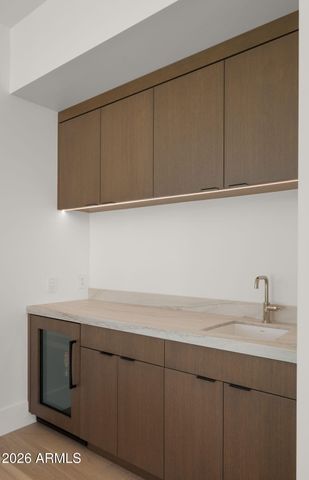 6824 E HUMMINGBIRD Lane, Paradise Valley, AZ 85253