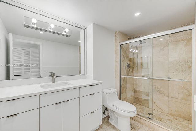 1800 NE 114th street 1004, Miami, FL 33181