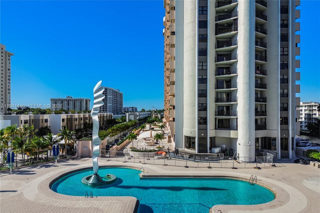 1800 NE 114th street 1004, Miami, FL 33181