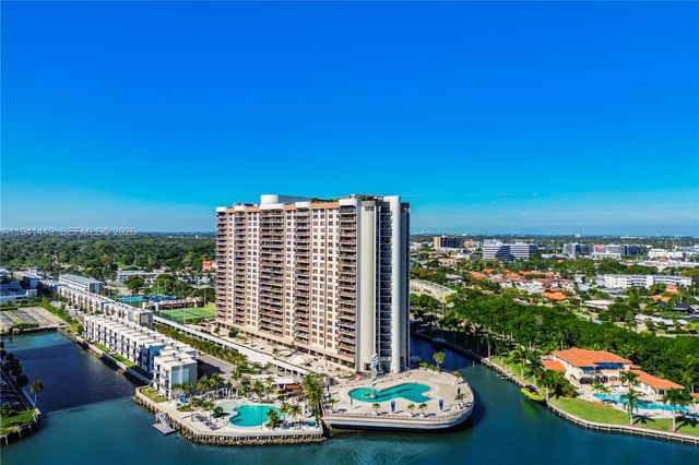 1800 NE 114th street 1004, Miami, FL 33181