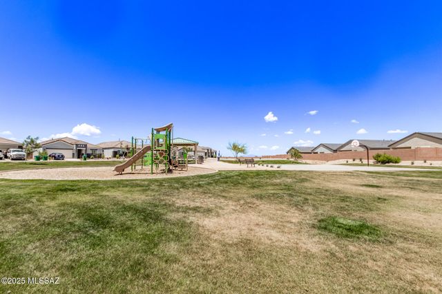 13573 N Nicholas Court, Marana, AZ 85653