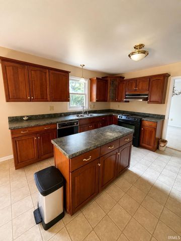2922 N Ramble Rd W Road, Bloomington, IN 47408