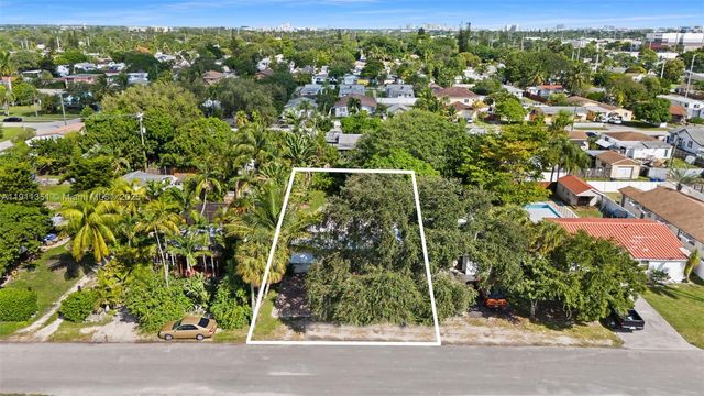 2226-2243 Cleveland Street, Hollywood, FL 33020