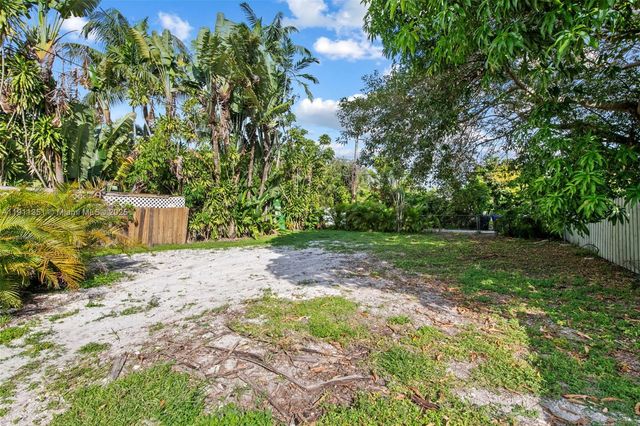 2226-2243 Cleveland Street, Hollywood, FL 33020