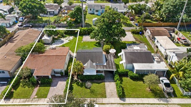 2226-2243 Cleveland Street, Hollywood, FL 33020