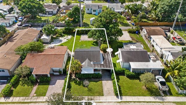 2226-2243 Cleveland Street, Hollywood, FL 33020