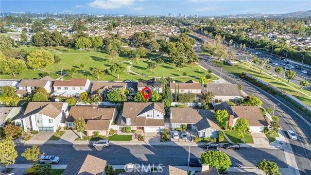 6 Blazing Star, Irvine, CA 92604
