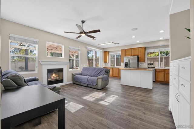 1175 Corte De Cera, Chula Vista, CA 91910