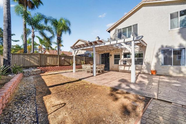 1175 Corte De Cera, Chula Vista, CA 91910