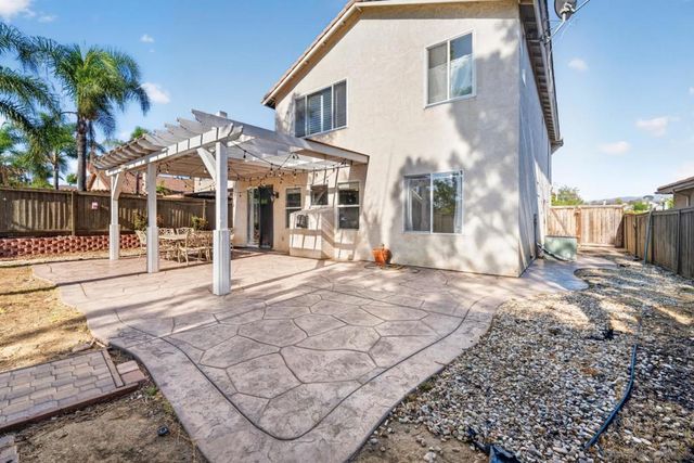 1175 Corte De Cera, Chula Vista, CA 91910