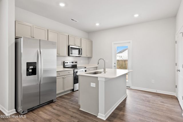 1059 Hanson Drive, Leland, NC 28451