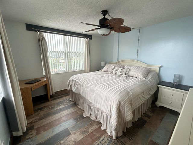 1009 N OCEAN Boulevard N 401, Pompano Beach, FL 33062