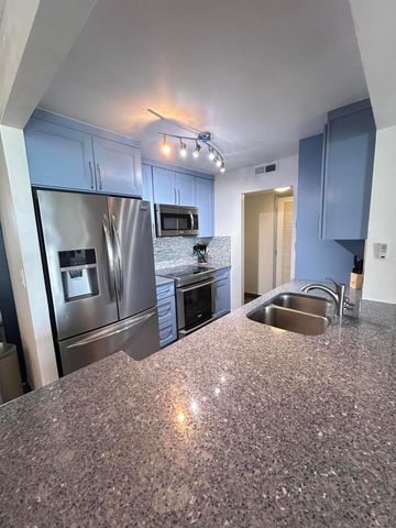 1009 N OCEAN Boulevard N 401, Pompano Beach, FL 33062