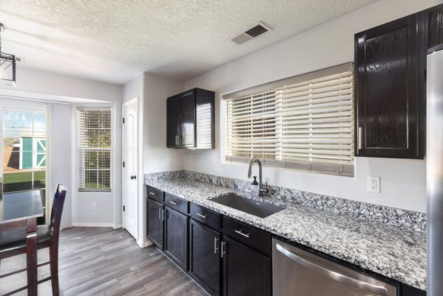 6125 Red Rock NW, Albuquerque, NM 87114