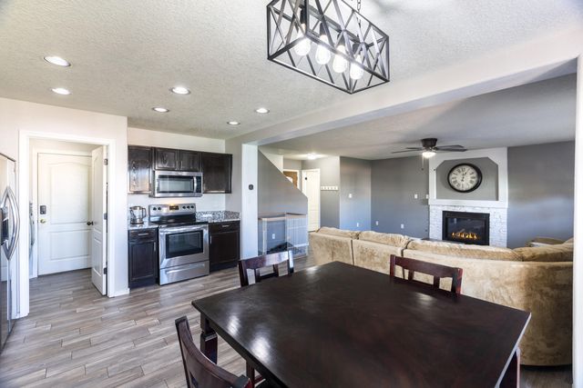 6125 Red Rock NW, Albuquerque, NM 87114