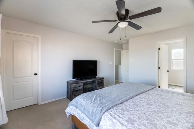 6125 Red Rock NW, Albuquerque, NM 87114