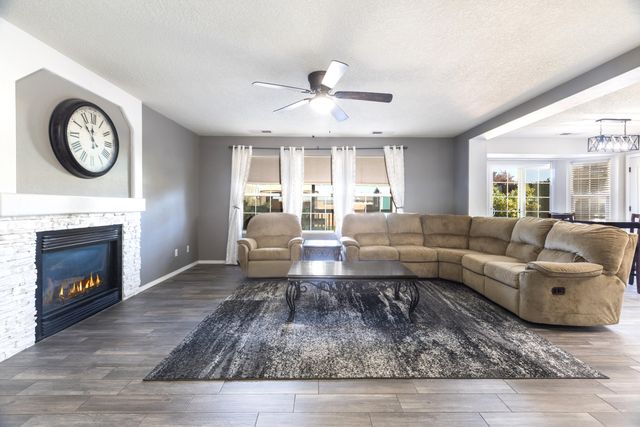 6125 Red Rock NW, Albuquerque, NM 87114