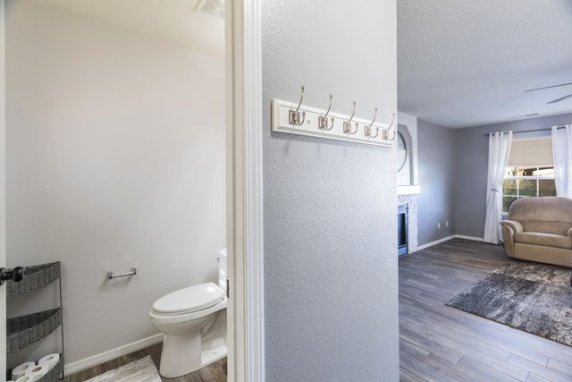 6125 Red Rock NW, Albuquerque, NM 87114