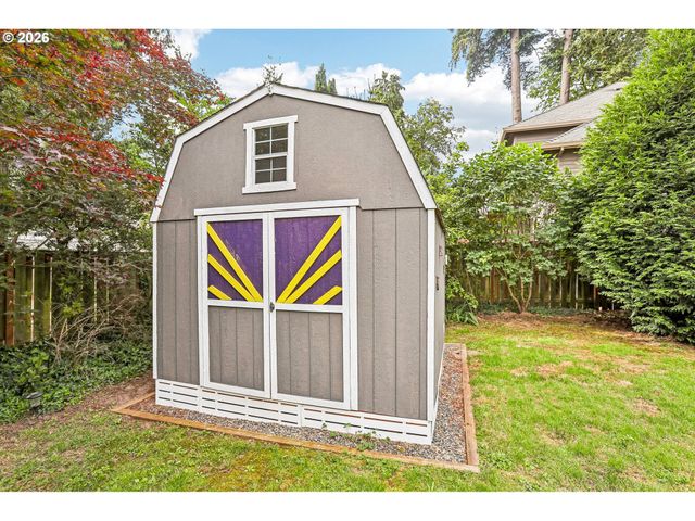 13874 Sw HALCYON Ter, Portland, OR 97223