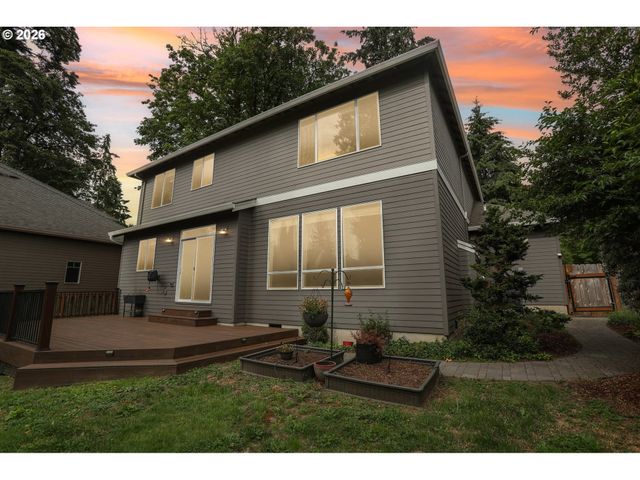 13874 Sw HALCYON Ter, Portland, OR 97223