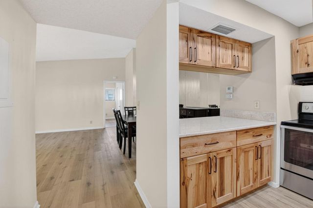 15453 Lakes Of Delray Boulevard 201, Delray Beach, FL 33484
