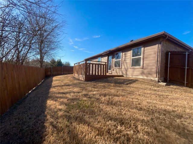 1310 Meadow Creek Drive, Princeton, TX 75407