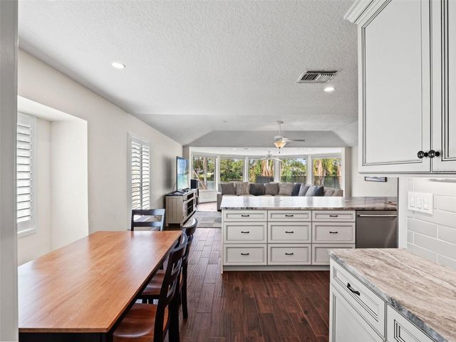 473 LAKESHORE DRIVE, Lake Mary, FL 32746
