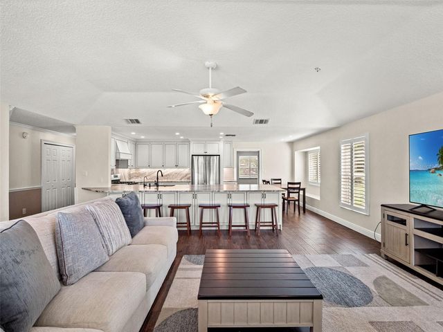 473 LAKESHORE DRIVE, Lake Mary, FL 32746