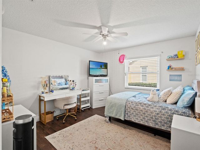 473 LAKESHORE DRIVE, Lake Mary, FL 32746