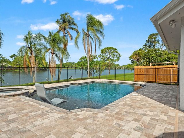 473 LAKESHORE DRIVE, Lake Mary, FL 32746