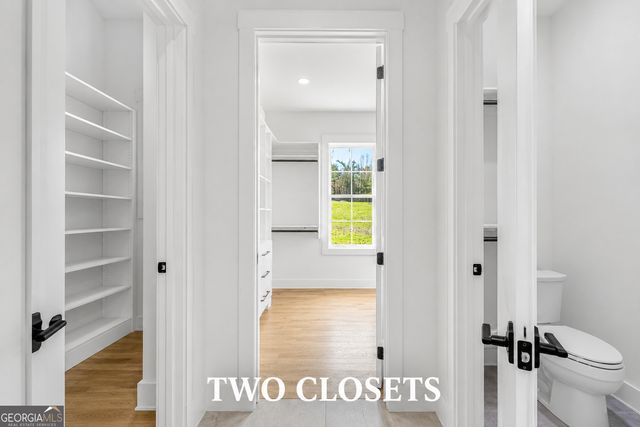 121 Forest Berry Court, Newnan, GA 30265