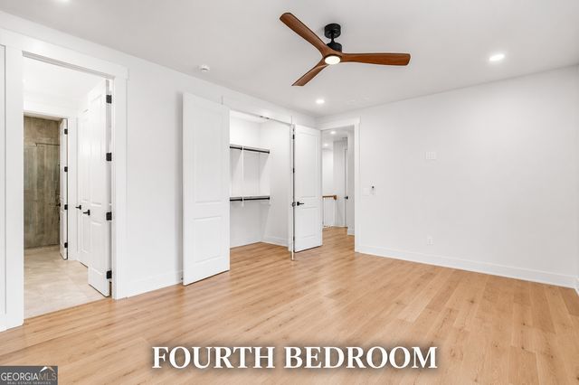 121 Forest Berry Court, Newnan, GA 30265