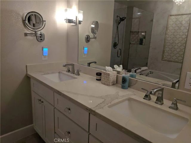 43695 Calle Las Brisas West, Palm Desert, CA 92211