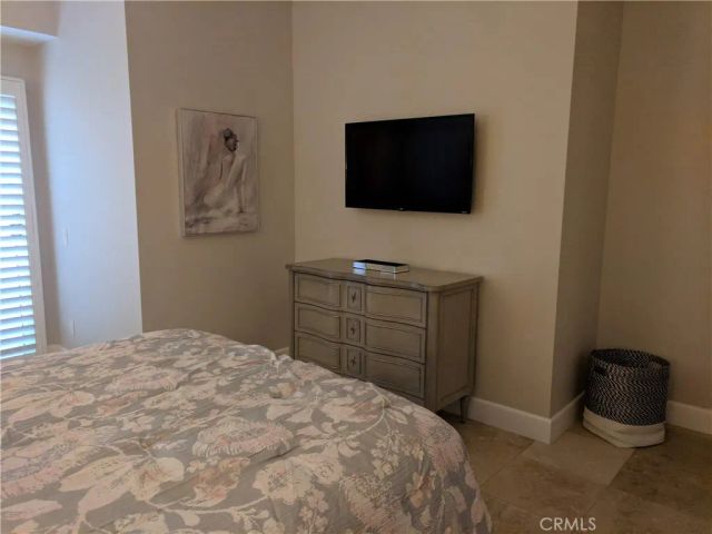 43695 Calle Las Brisas West, Palm Desert, CA 92211