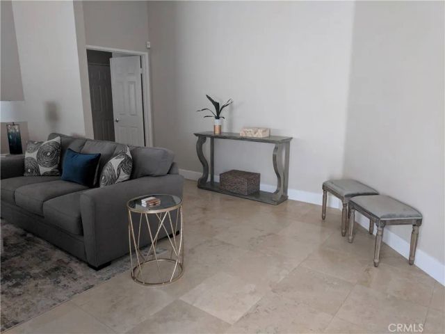 43695 Calle Las Brisas West, Palm Desert, CA 92211