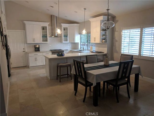 43695 Calle Las Brisas West, Palm Desert, CA 92211