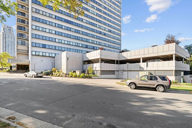 1920 S 1st Street 1508, Minneapolis, MN 55454